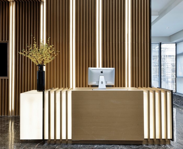 地產(chǎn)辦公室前臺(tái)效果圖